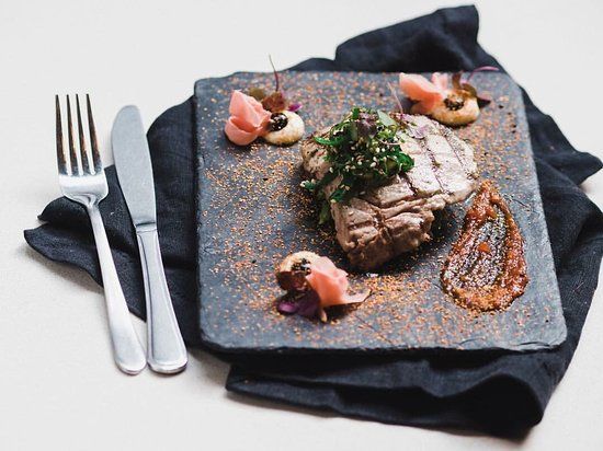 Slate Restaurant Bar